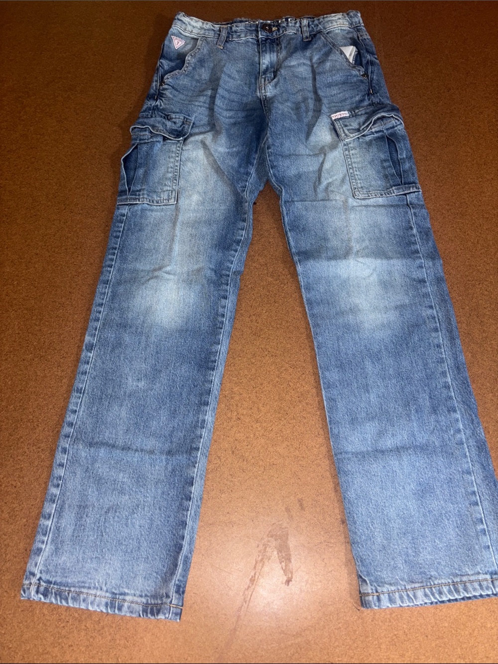 Guess woman’s 14 Light Blue Straight-Leg Cargo Jeans